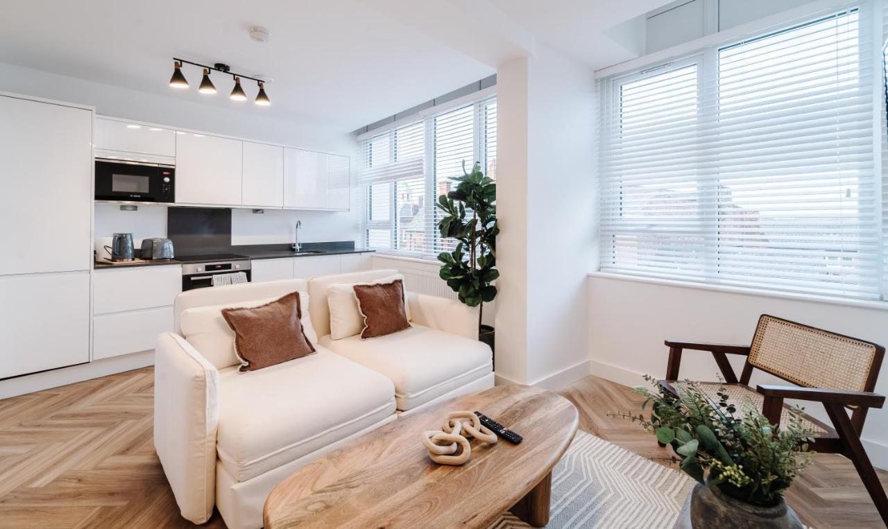 Royal House Stylish Apartments - Chester Exterior foto